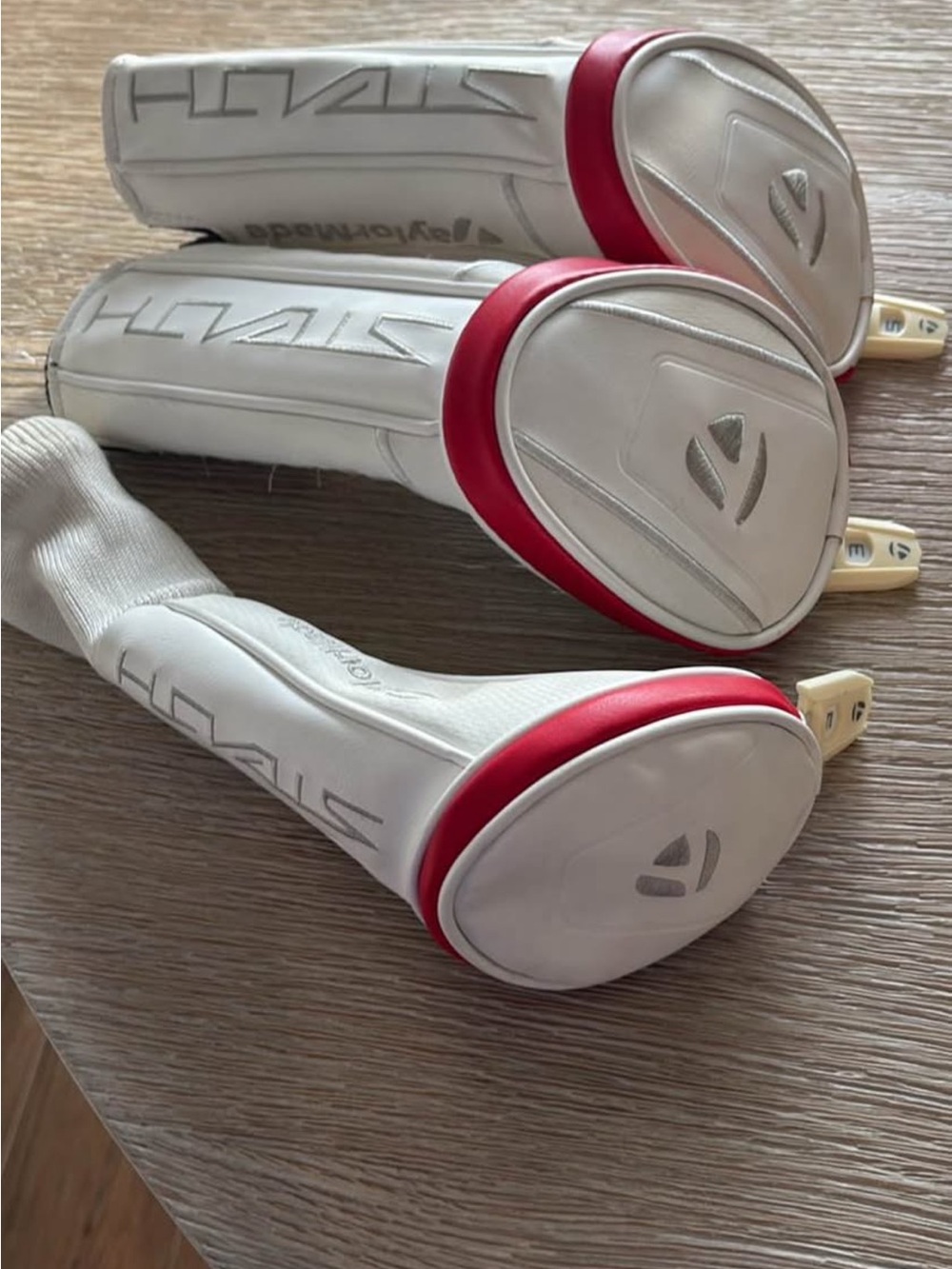 TaylorMade White and Red Golf Headcovers Set